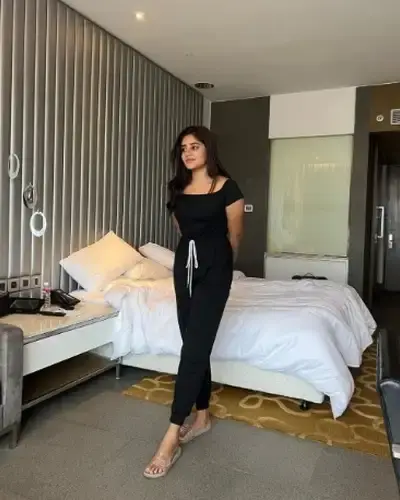 Call Girls Valod Cash On Delivery