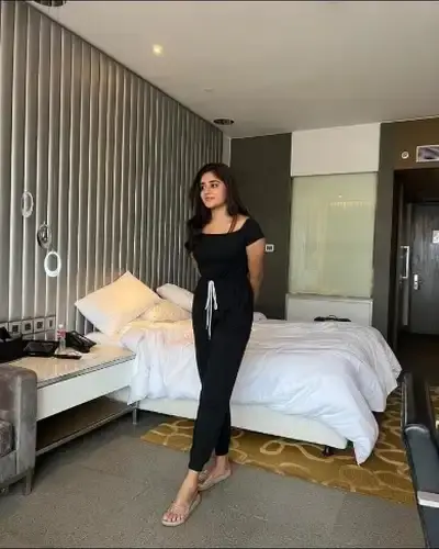 Call Girls Service in Valod